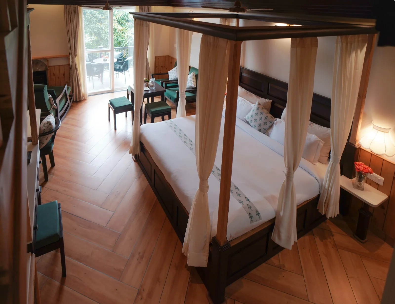 Pine Duplex Suite