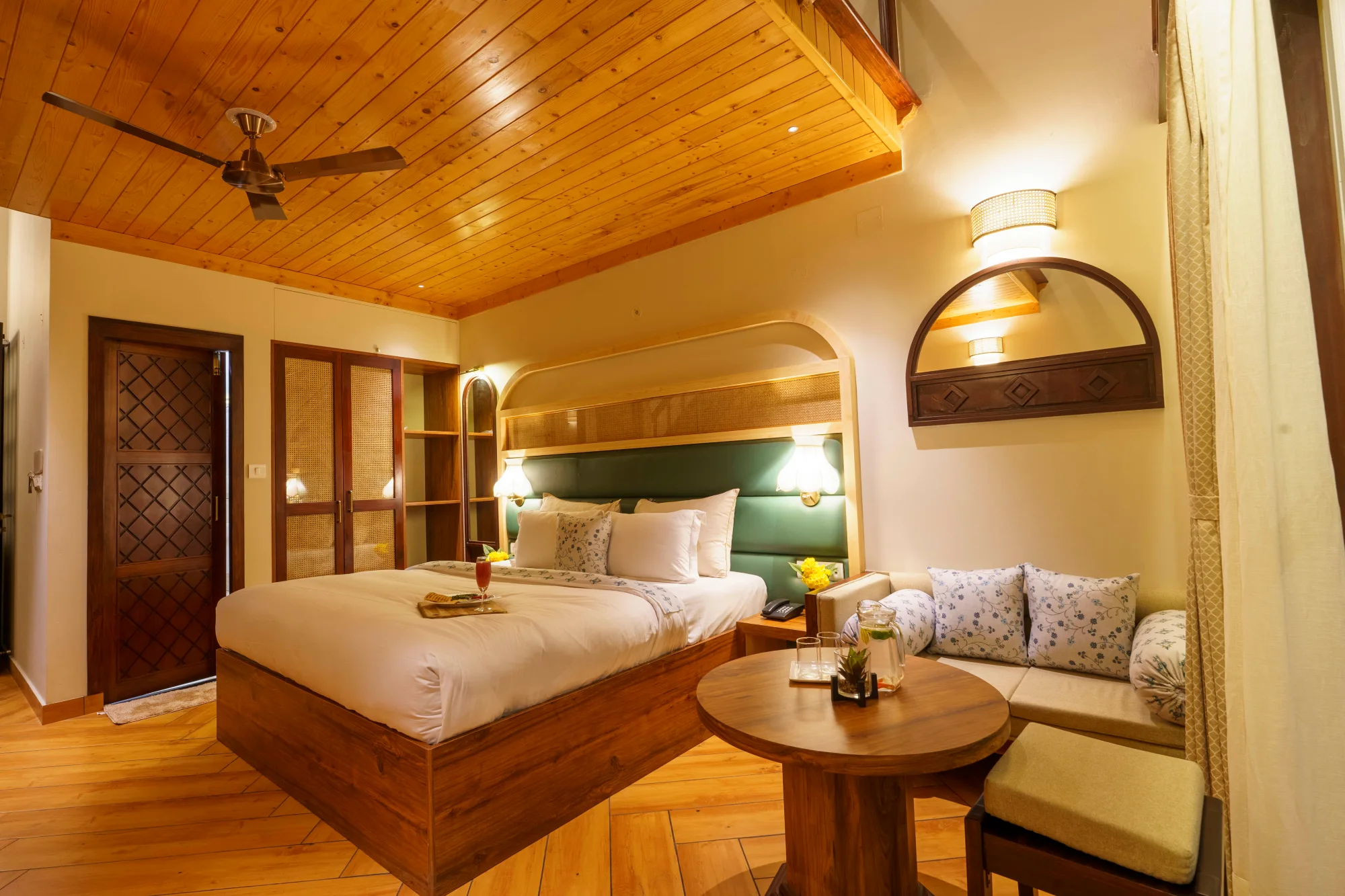 Cedar Duplex Suite